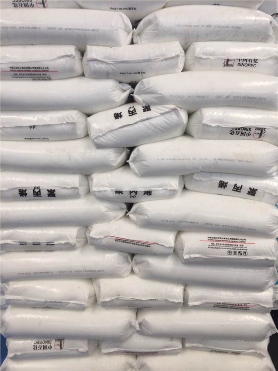 中空板-原料图1