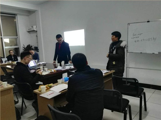 中空板厂家-汇源塑胶扒皮会2