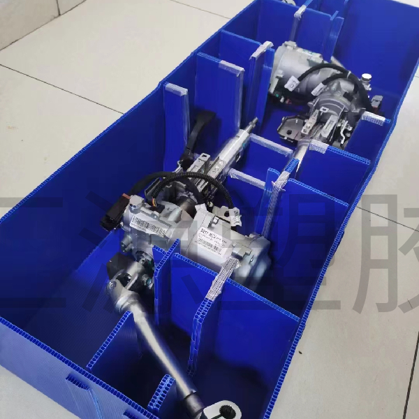 为什么汽车配件多选用中空板刀卡箱来周转运输？